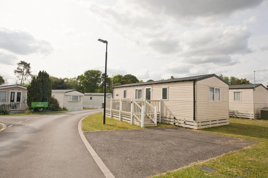 Luxury Holiday Retreat Set Within Oakdene Forest - Park Activities Pass Included Free! Saint Leonards Exteriér fotografie